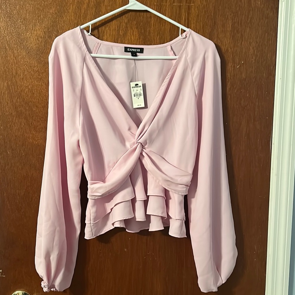 pink shirt
